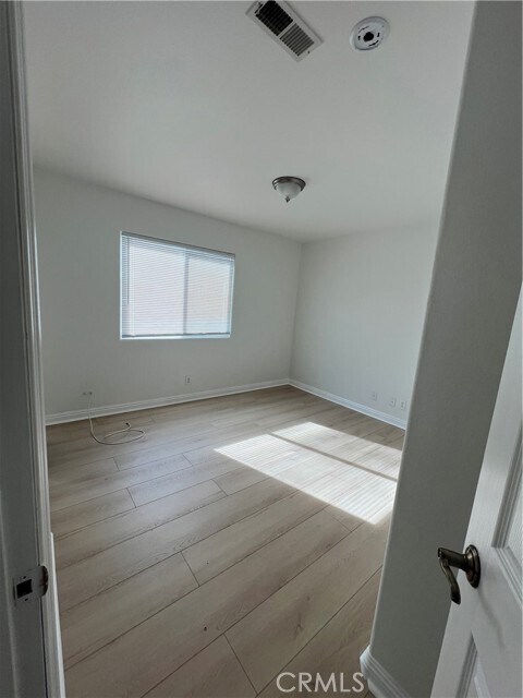 Foto del edificio - 15745 Sprig St