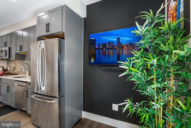 Foto del edificio - 1028 Bladensburg Rd NE