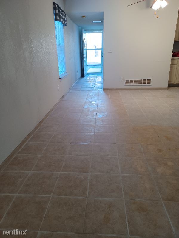 Foto del edificio - 2928 S Harvard Ave