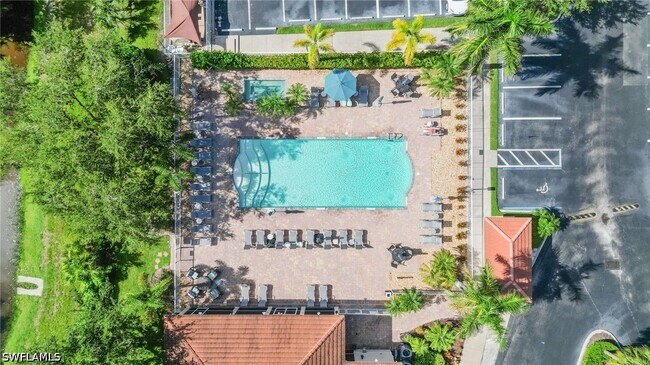 Foto del edificio - 4450 Botanical Pl Cir