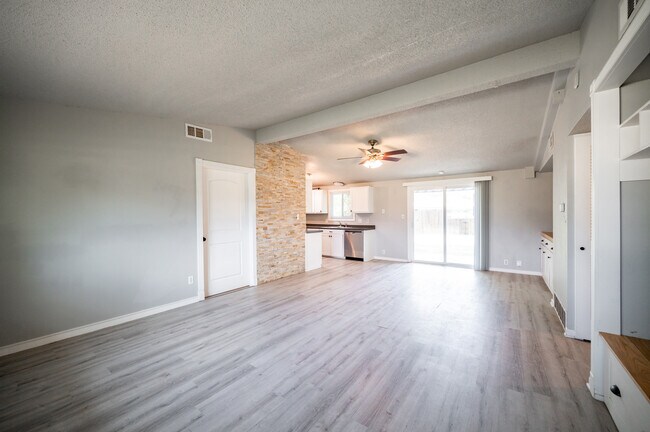 Building Photo - 4620 47th St