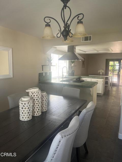 Building Photo - 2065 Ironbark Dr