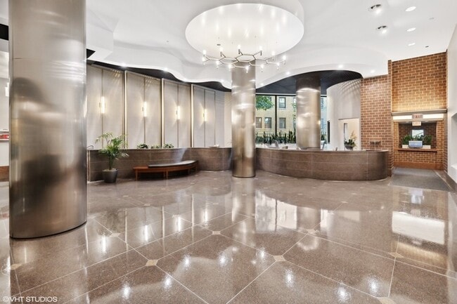 Building Photo - 3660 N Lake Shore Dr