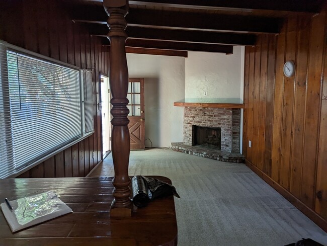 Building Photo - 25128 Feijoa Ave