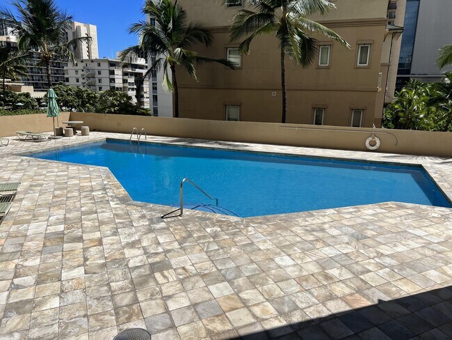 Foto del edificio - 2121 Ala Wai Blvd
