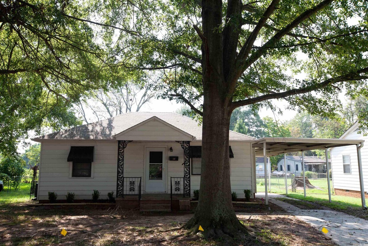 10 Puckett Dr, North Little Rock, AR 72117 House Rental in North