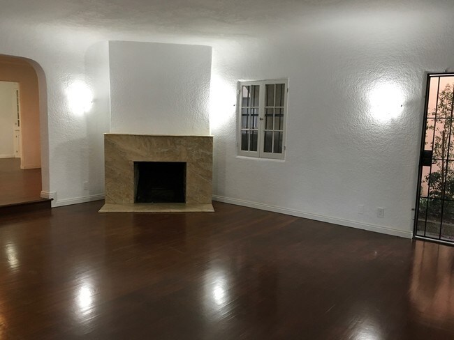 1232 S Tremaine Ave Unit 1232 Los Angeles Ca 90019 Apartment