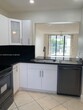 Foto principal - 11322 Taft St