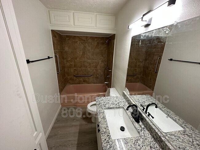 Foto del edificio - 2513 41st St