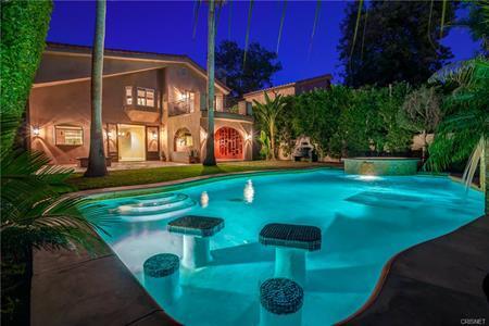 back yard pool - 15228 Hartsook St