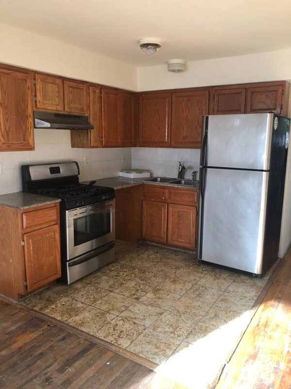 Photo - 37-39-3769 69th St House