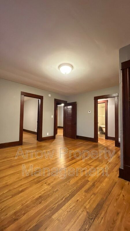 Foto del edificio - 1625 N 33rd St