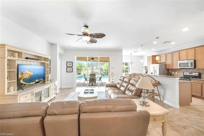 Foto del edificio - Elegant Furnished 3-Bedroom + Den Pool Home in VillageWalk of Bonita Springs – Available for Seas...