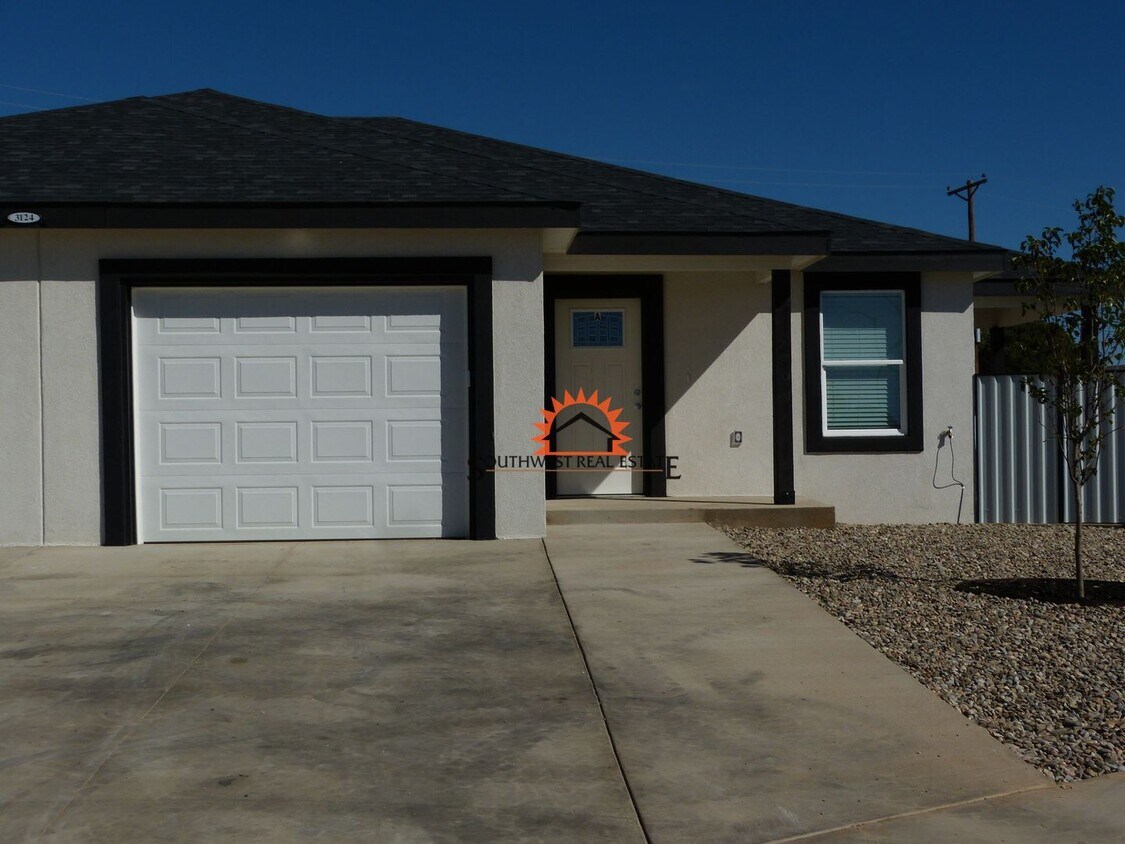 Primary Photo - 3132 Westminster Dr.