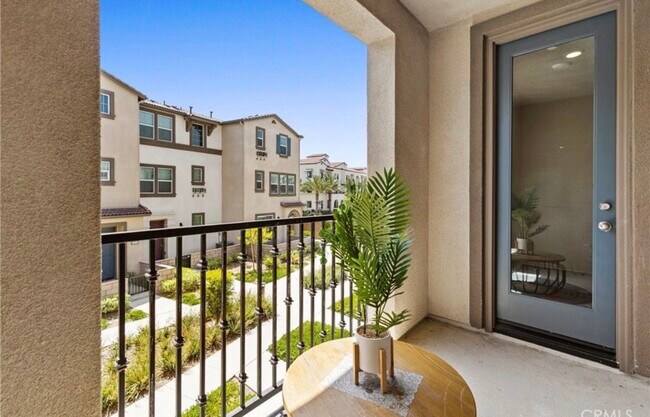 Foto del edificio - 40815 Melrose Dr