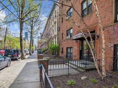 Foto del edificio - 295 York St