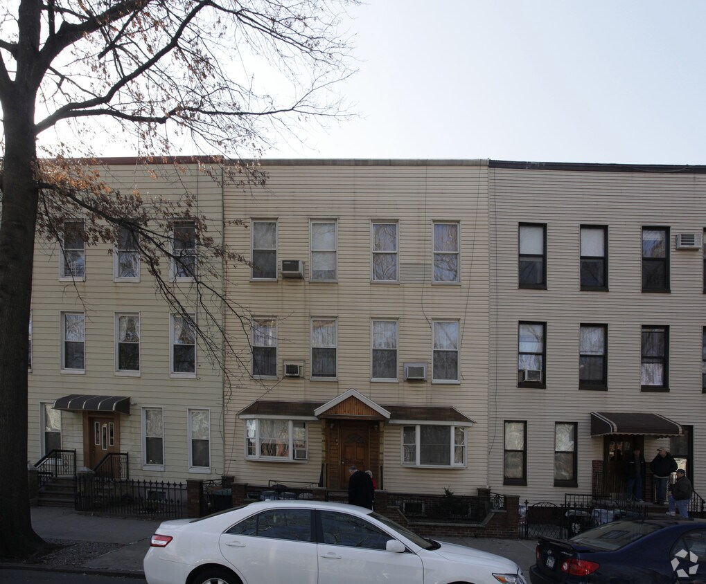 Foto del edificio - 93 Russell St