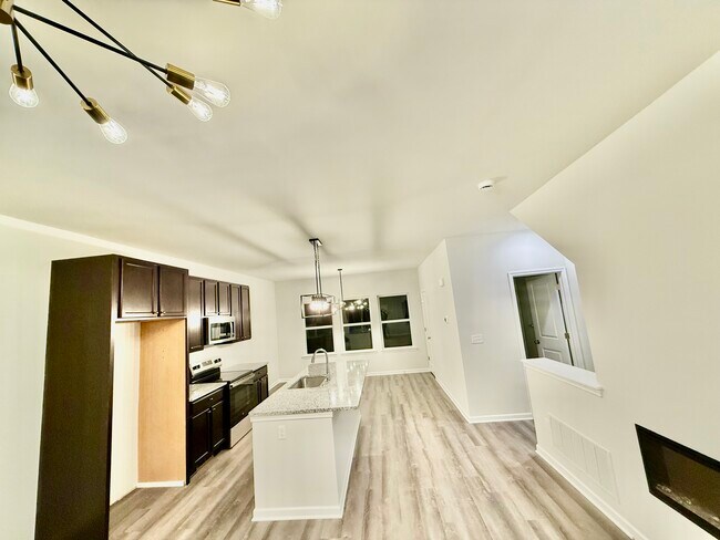 Foto del edificio - 4840 Ludlow Ln