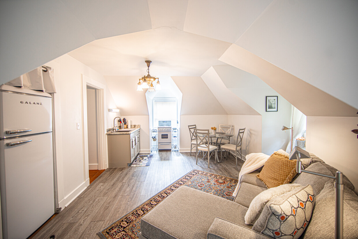 Apartamento tranquilo y privado - 400 Maple St