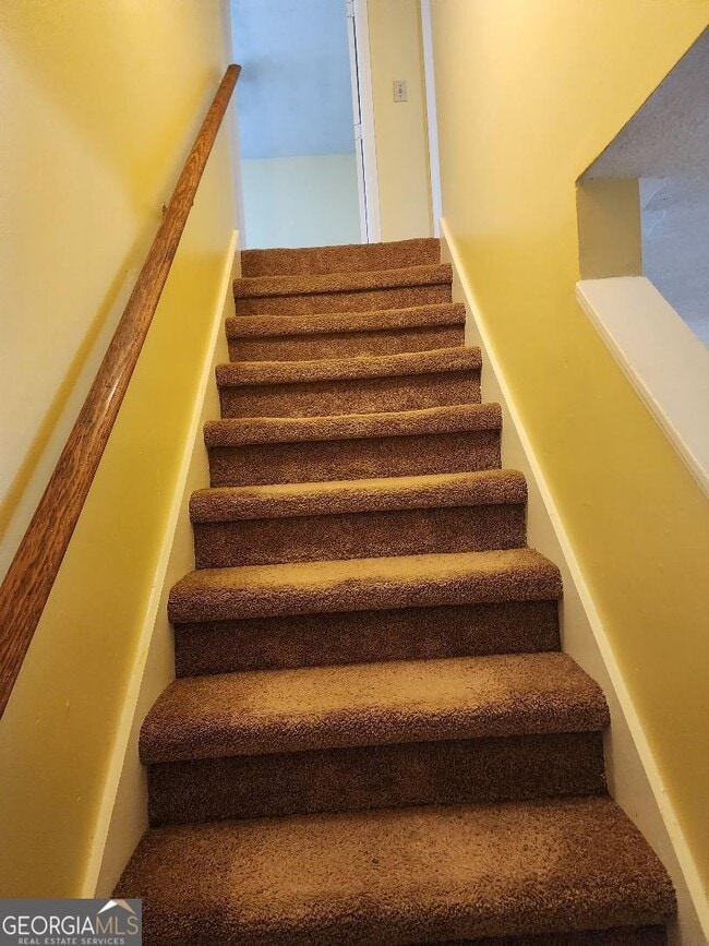 Building Photo - 8306 Mountain Pass