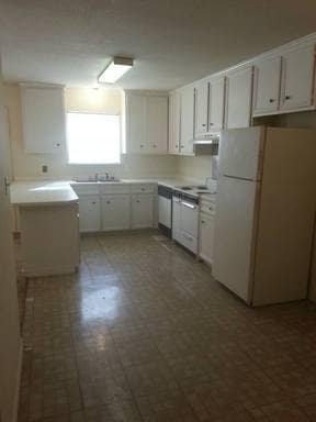 Building Photo - 14 Cameron Rd