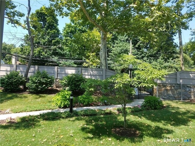 Photo - 46 Stoneridge Circle Unit 46 Townhome