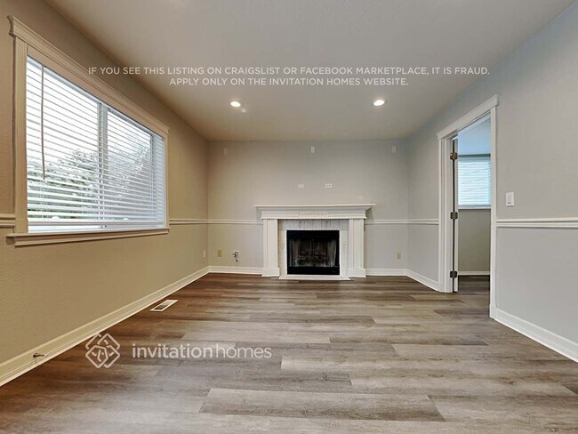 Foto del edificio - 1722 Mapleview Ct NE
