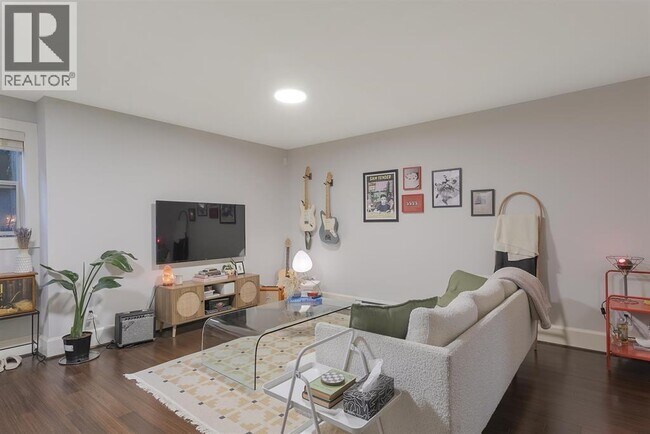 Photo du bâtiment - 518 16th St E
