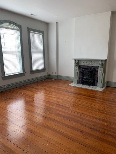 Living Room - 205 W 4th St