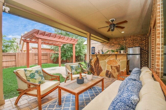 Foto del edificio - 17703 Browning Trace Ln