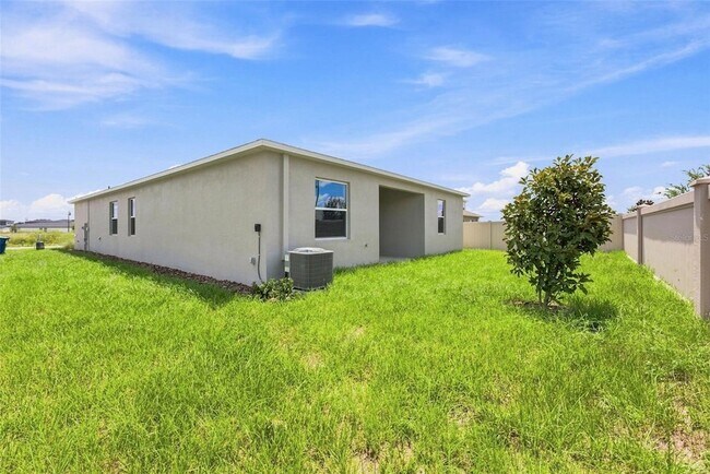 Foto del edificio - 5157 Green Belt Dr
