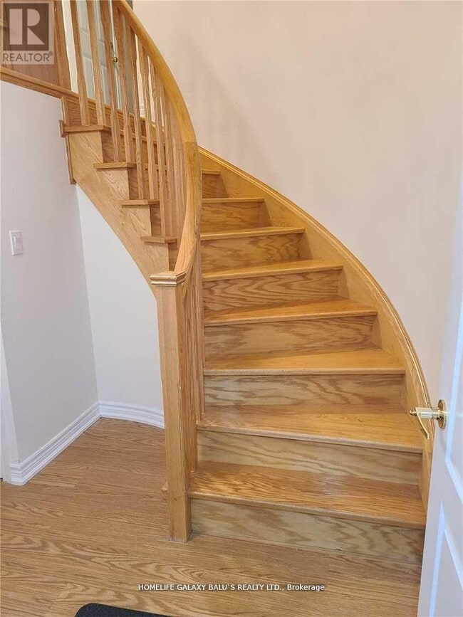 Building Photo - 4 Malborough Rd