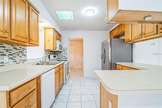 Building Photo - 1305 Estridge Dr
