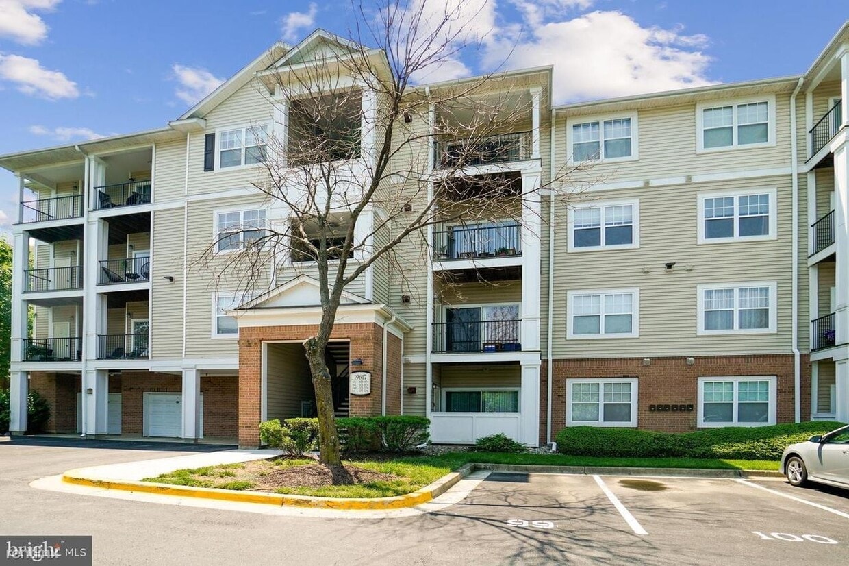19617 Galway Bay Circle Unit Apt 303, Germantown, MD 20874 Condo for