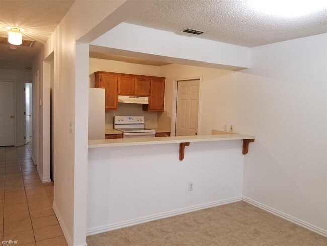 Foto del edificio - 4 br, 2 bath House - 522 N T St