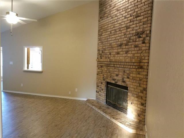 Foto del edificio - 329 Dogwood Dr