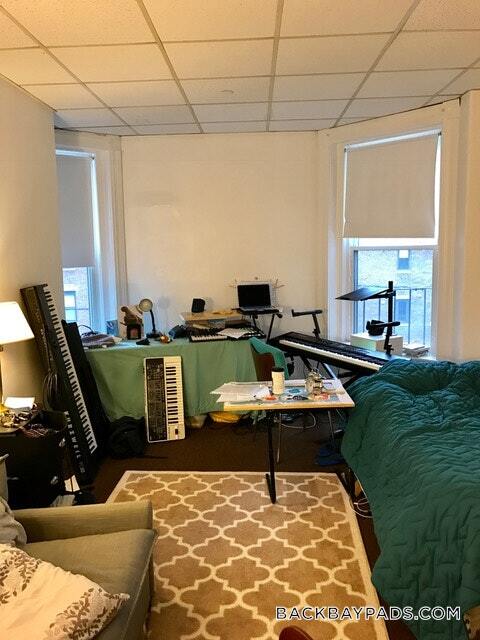 Foto del edificio - 854 Beacon St