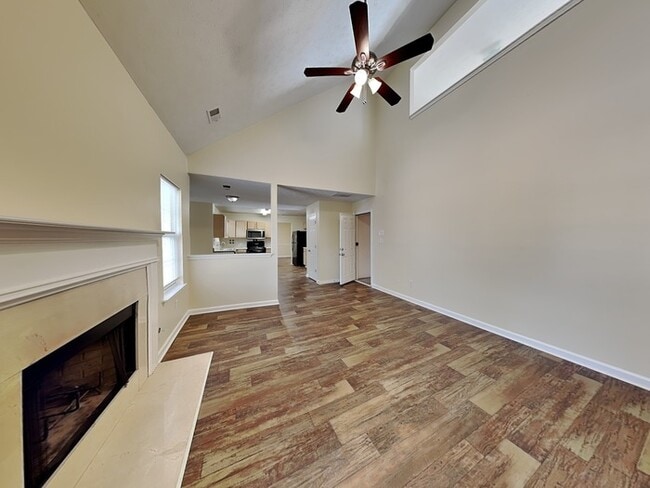 Building Photo - 2770 Field Spring Dr