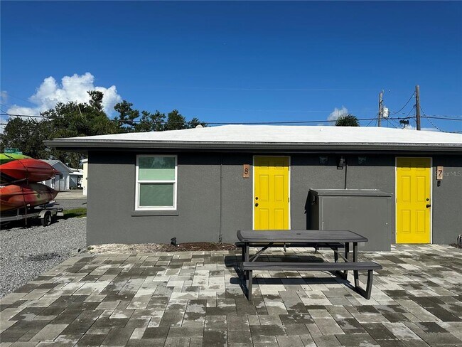 Foto del edificio - 3412 Clarinda St