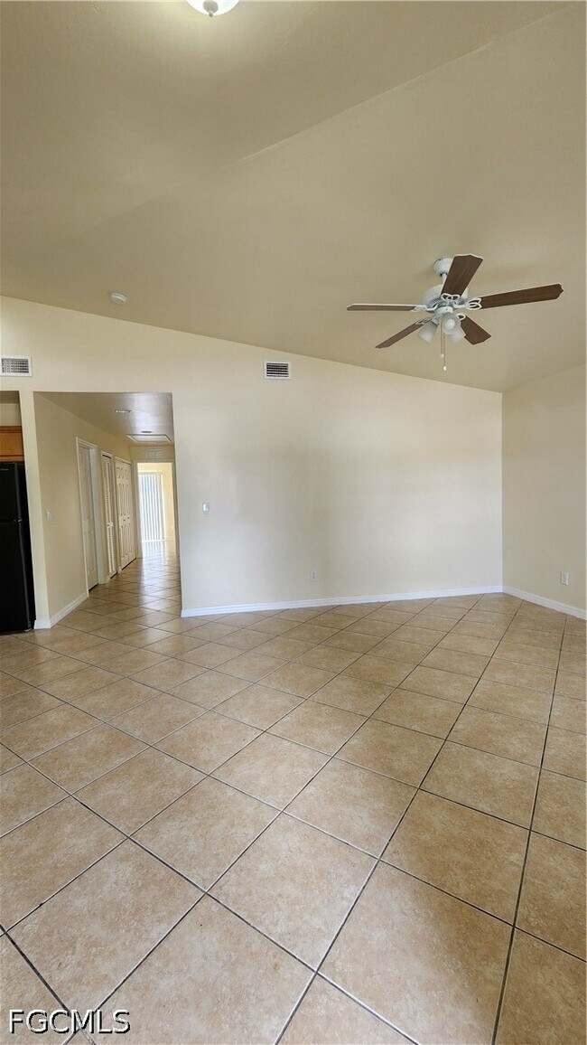 Building Photo - 2118 Snead Dr