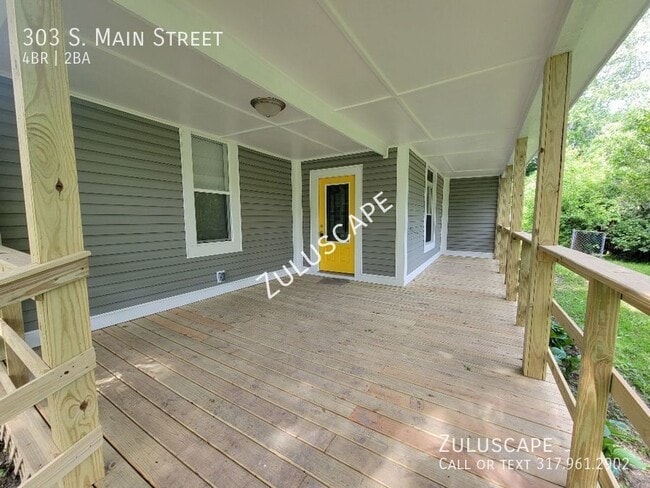 Building Photo - Fully Remodeled 4/1.5