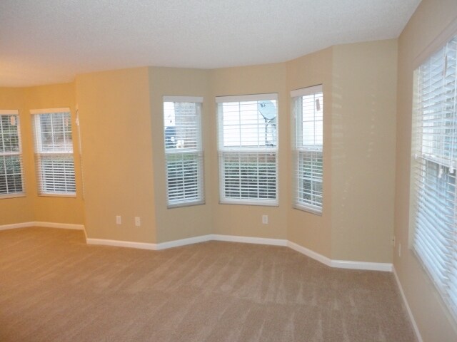 Building Photo - 5 Zelkova Ct