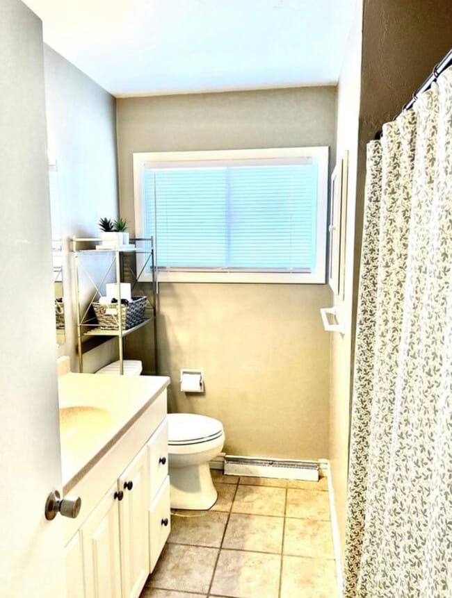 Bathroom - 716 Wyldwood Ln