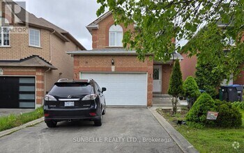 Building Photo - 16 Torada Ct