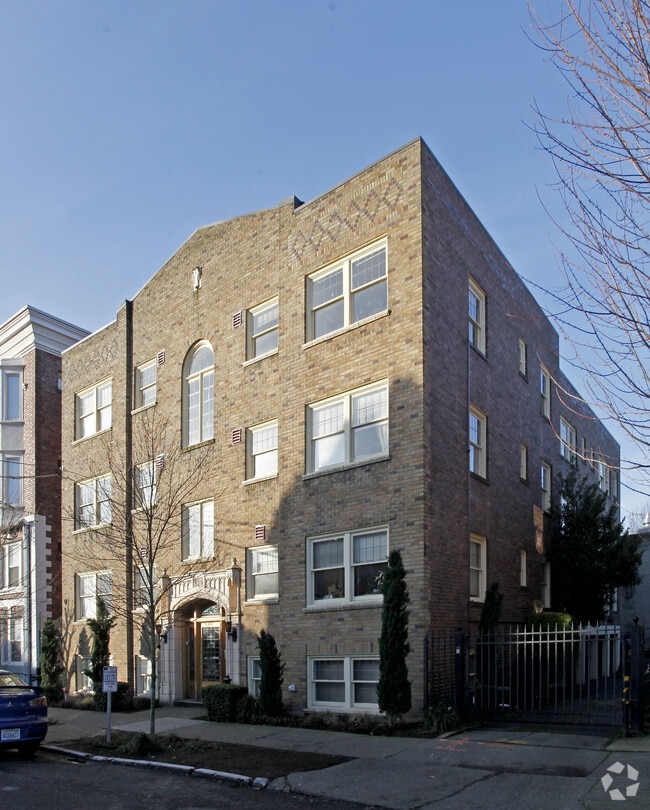 Building Photo - Austin Apartments