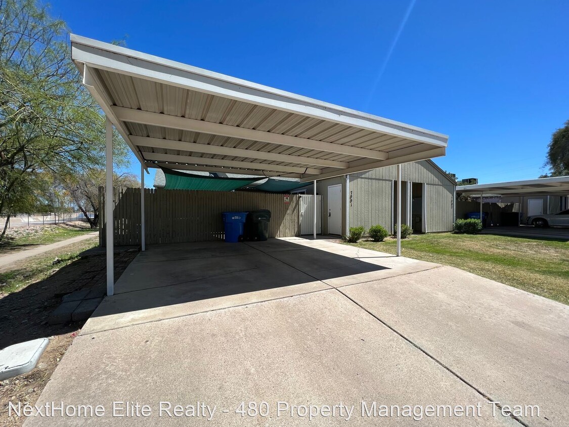 Foto principal - 2 br, 2 bath House - 7001 S 43rd Way