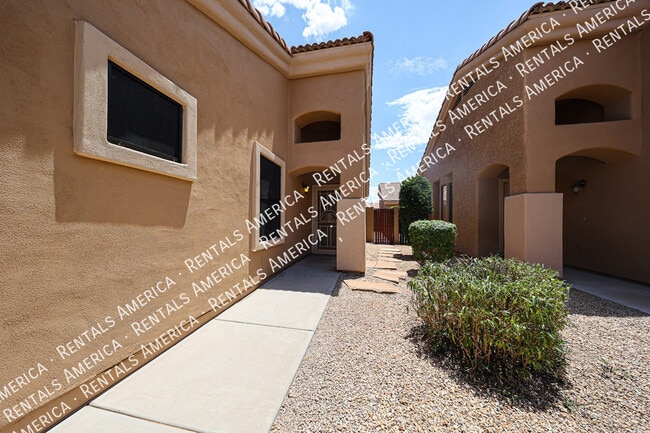 Building Photo - 2565 S Signal Butte Rd