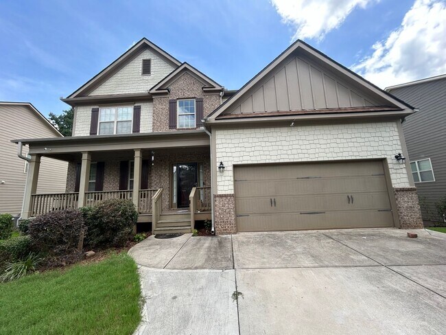 Building Photo - 77 Inverness Ave - Available Now! Spacious...