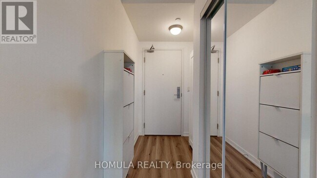 Building Photo - 69 Lynn Williams St