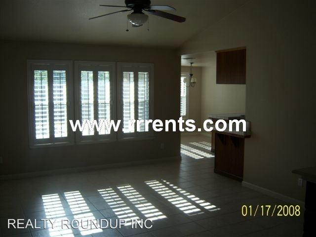 Building Photo - 6810 Paseo del Sol Way